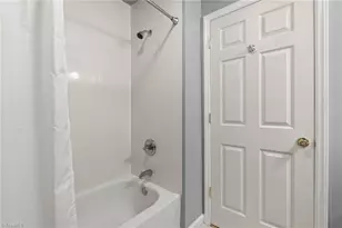 1823 Country Club Dr, High Point, NC 27262 - Photo 31