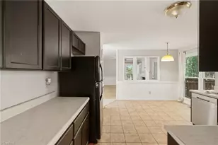 5 Whispering Ct, Greensboro, NC 27407 - Photo 11
