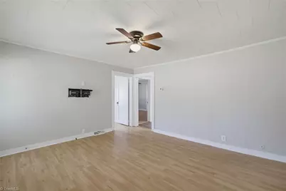 914 Phineas Drive, Kernersville, NC 27284 - Photo 7