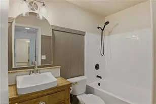 4403 Kingsland Dr, Greensboro, NC 27455 - Photo 21