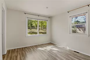 4403 Kingsland Dr, Greensboro, NC 27455 - Photo 25