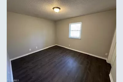 3915 Overland Heights #C, Greensboro, NC 27407 - Photo 13