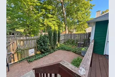 33 Brandy Court, Greensboro, NC 27409 - Photo 11