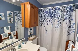 33 Brandy Ct, Greensboro, NC 27409 - Photo 19