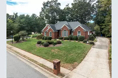 400 Savannah Lane, Kernersville, NC 27284 - Photo 5