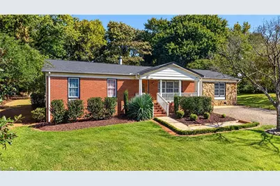 1802 N Chatham Avenue, Siler City, NC 27344 - Photo 1