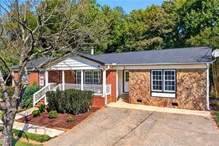 1802 N Chatham Ave, Siler City, NC 27344 - Photo 3