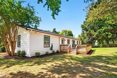 1802 N Chatham Avenue, Siler City, NC 27344 - Photo 35