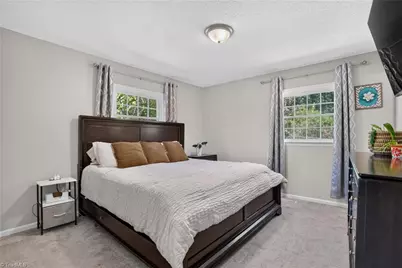 1802 N Chatham Avenue, Siler City, NC 27344 - Photo 27