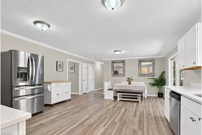1802 N Chatham Avenue, Siler City, NC 27344 - Photo 15
