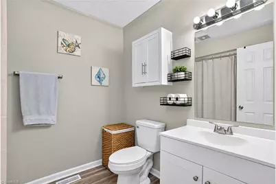 1802 N Chatham Avenue, Siler City, NC 27344 - Photo 25