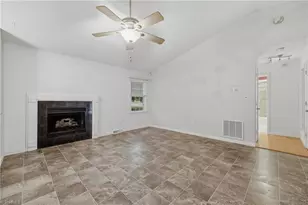 113 Little John Cir, North Wilkesboro, NC 28659 - Photo 11