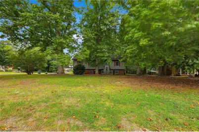 113 Little John Circle, North Wilkesboro, NC 28659 - Photo 9