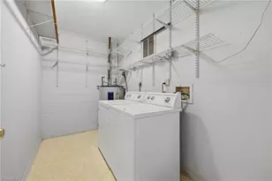 113 Little John Cir, North Wilkesboro, NC 28659 - Photo 35