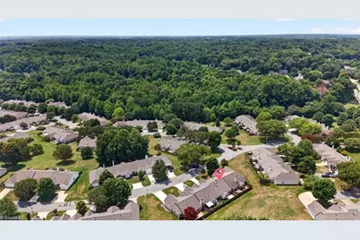 110 Mansfield Circle, Greensboro, NC 27455 - Photo 23