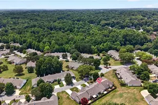 110 Mansfield Cir, Greensboro, NC 27455 - Photo 23