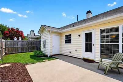 110 Mansfield Circle, Greensboro, NC 27455 - Photo 25