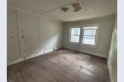 1711 Edmondson Place, High Point, NC 27260 - Photo 9