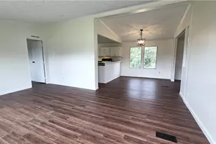 128 Loy Dr, Pelham, NC 27311 - Photo 3
