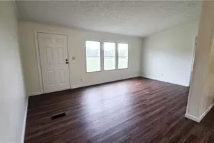 128 Loy Dr, Pelham, NC 27311 - Photo 5