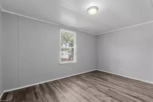 132 W Sourwood Dr, Browns Summit, NC 27214 - Photo 27