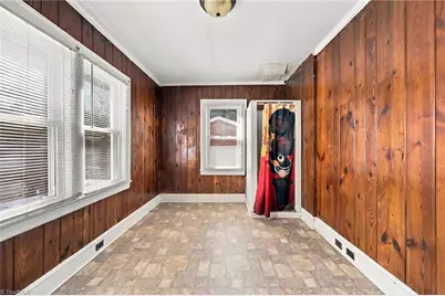 422 W 25th Street, Winston-Salem, NC 27105 - Photo 17