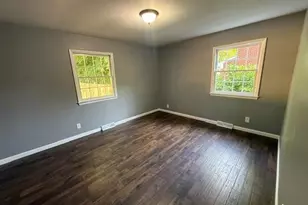 805 Plummer Dr, Greensboro, NC 27410 - Photo 25