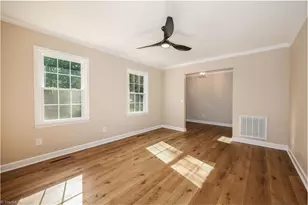 544 Eastwood Dr, Asheboro, NC 27205 - Photo 9