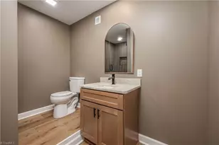 544 Eastwood Dr, Asheboro, NC 27205 - Photo 23