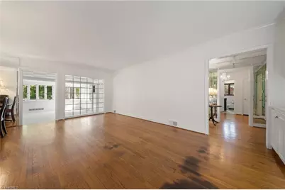 1051 Vernon Avenue, Winston-Salem, NC 27106 - Photo 7