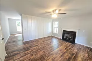 627 Kenneth Rd, Greensboro, NC 27455 - Photo 11