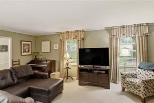 1009 Briarcliff Rd, Yadkinville, NC 27055 - Photo 7