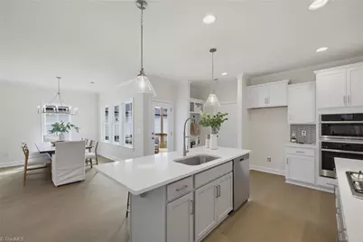 1640 Cross Village Avenue, Kernersville, NC 27284 - Photo 9