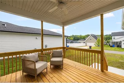1640 Cross Village Avenue, Kernersville, NC 27284 - Photo 19
