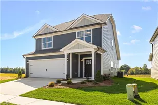 1715 Creekline Dr, Kernersville, NC 27284 - Photo 3