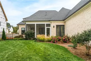 3923 Kinderton Strm Ln, Winston-Salem, NC 27106 - Photo 37
