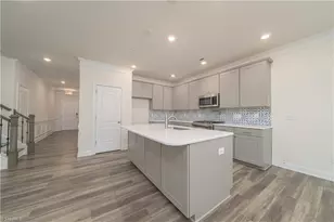 1029 Brockton Dr, Mebane, NC 27302 - Photo 7