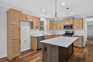 3898 Yarbrough Ave, Winston-Salem, NC 27106 - Photo 15