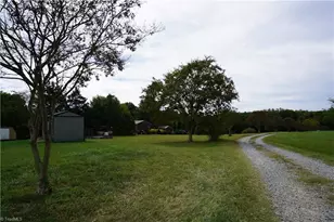141 Old Thomas Farm Rd, Lexington, NC 27295 - Photo 1