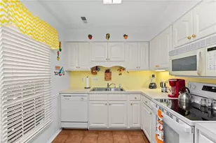 2701 St John's Pl, Winston-Salem, NC 27106 - Photo 9