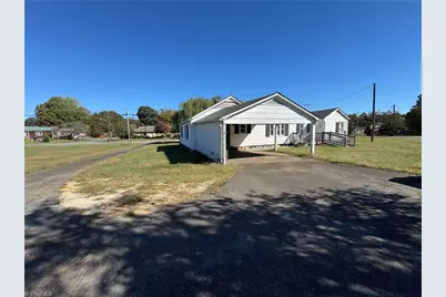 510 E King Street, King, NC 27021 - Photo 7