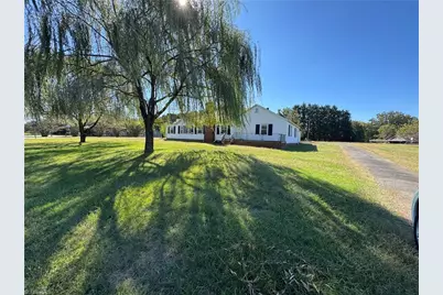 510 E King Street, King, NC 27021 - Photo 35
