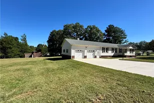 170 Virginia Dare Dr, Lexington, NC 27295 - Photo 3