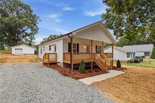 1123 2nd St, Eden, NC 27288 - Photo 1