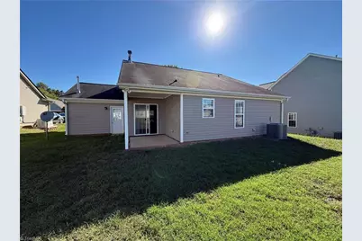 4018 Leak Creek Court, Winston-Salem, NC 27127 - Photo 15