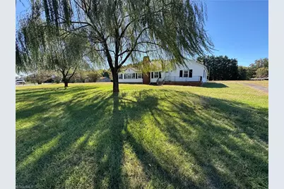 510 E King Street, King, NC 27021 - Photo 13