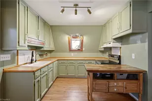 5409 Elliott Crest Ct, Clemmons, NC 27012 - Photo 5