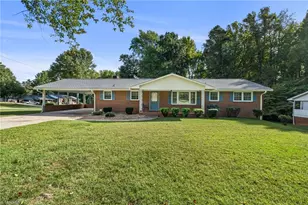 718 Corjon St, Kernersville, NC 27284 - Photo 1