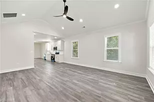 1505 East Ave, High Point, NC 27260 - Photo 11
