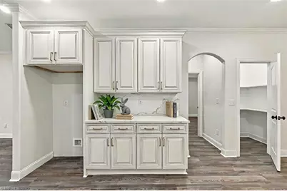 1505 East Avenue, High Point, NC 27260 - Photo 7